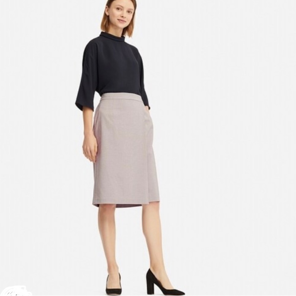 Uniqlo Grey Pleated Skirt